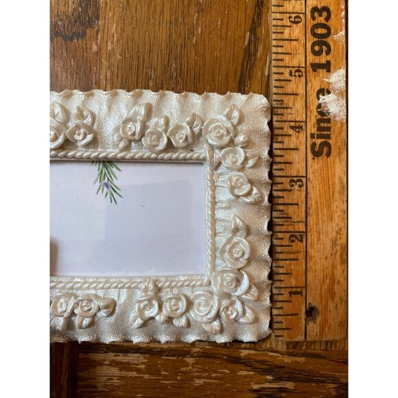 Modern Textured White Rose Flower Pattern Ornate Picture Frame 5.5"x4.5" - Picture 4 of 5